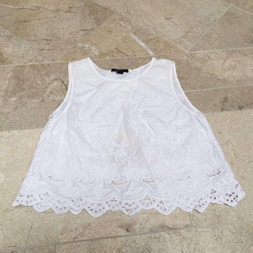 🦋 5 for $20 🦋white linen top